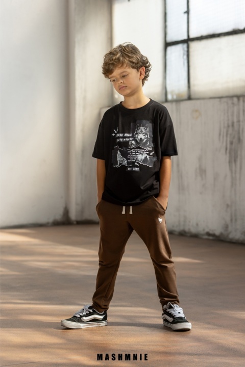 Spodnie dresowe dla chłopca brązowe AW25 Mash Mnie