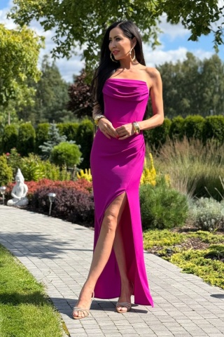 Sukienka ROCHEL – długa gorsetowa sukienka o kroju syrenki fuksja