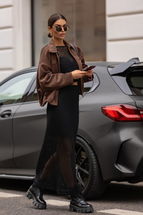 ZAMSZOWA KURTKA Z KOŁNIERZEM CZEKOLADA LALOUS