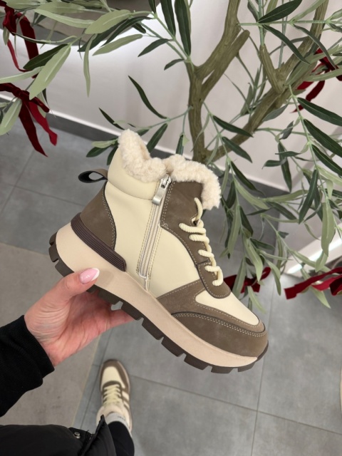 Sneakersy ocieplane za kostkę