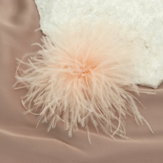 Broszka z piór marabuta BR97700