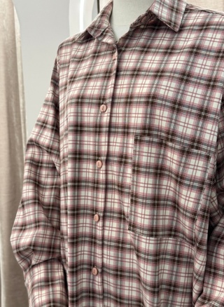 KOSZULA AURA CZEKOLADA Z RÓŻEM Sempre with love