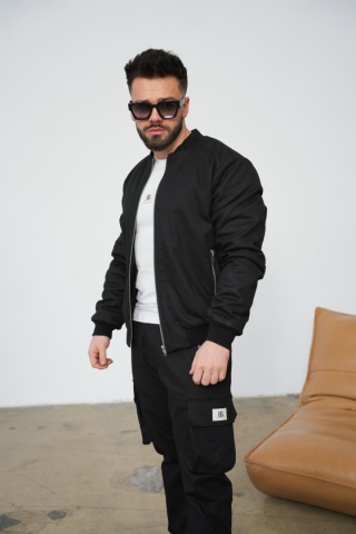 KURTKA MĘSKA BG REPEAT | CZARNY