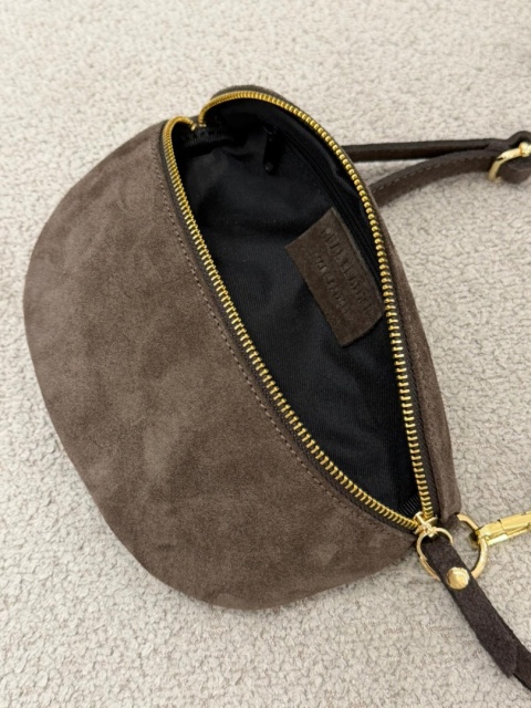 SKÓRZANA NERKA ZAMSZOWA JASNY BRĄZ