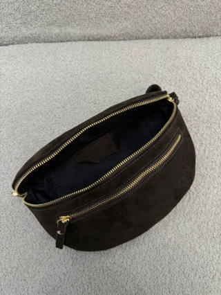 SKÓRZANA NERKA ZAMSZOWA CIEMNY BRĄZ