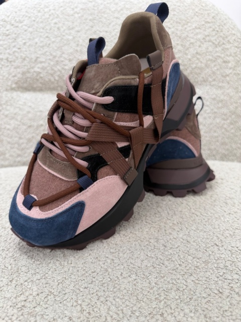 Sneakersy różowo-brązowe GD-XF-234