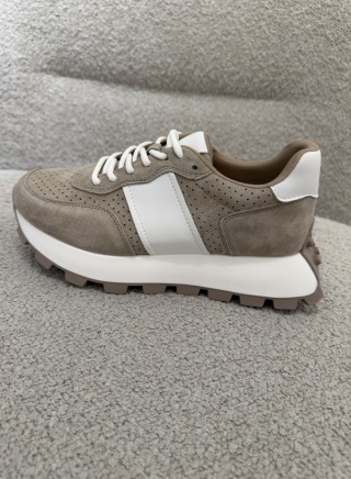 Sneakersy BEIGE ze skóry naturalnej GD-XF-241