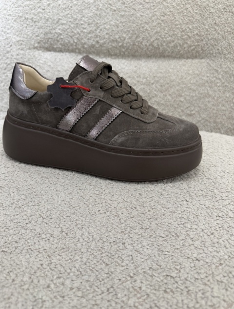 Sneakersy COFFEE ze skóry naturalnej GD-XW-1051