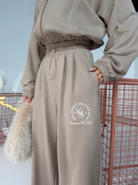 Spodnie REGULAR latte la manuel