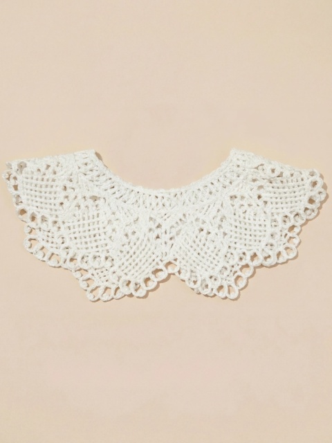 Kołnierzyk Etienne J. Beż cocomora