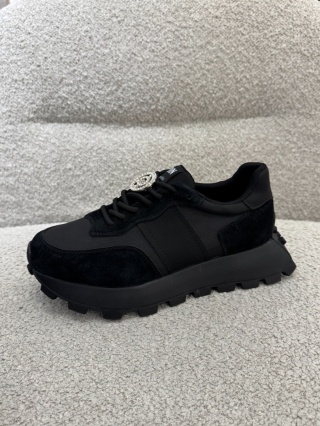 Sneakersy Czarne ze skóry naturalnej GD-XF-112