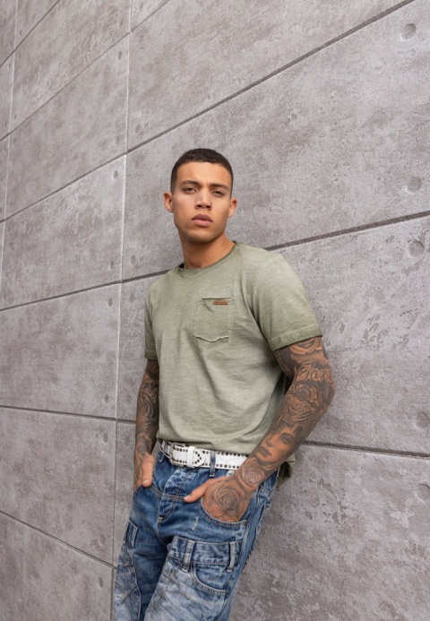 Męska koszulka CIPO BAXX CT810 KHAKI