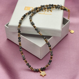 Naszyjnik z agatami i muszlą N97681