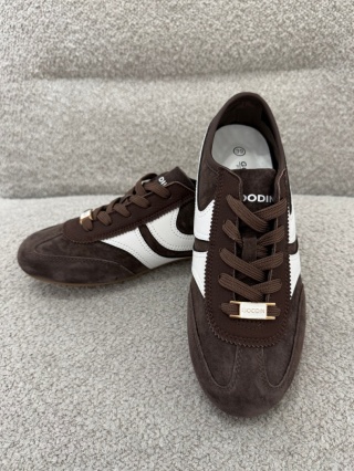 Skórzane sneakersy damskie COFFEE GD-XW-1040