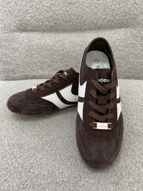 Skórzane sneakersy damskie COFFEE GD-XW-1040