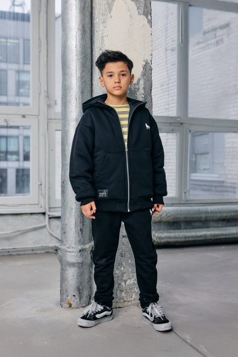 Spodnie dresowe WOLF czarne