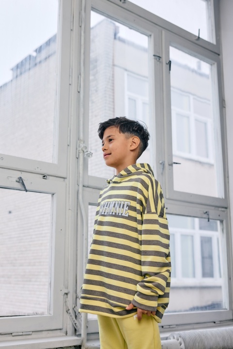 Bluza z kapturem MASHMNIE żółta w paski