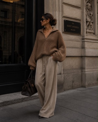 Sweter Cocomore z szerokim kołnierzem – camel